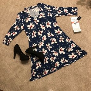 Madison Leigh | Floral Key Hole Neckline Dress, 8